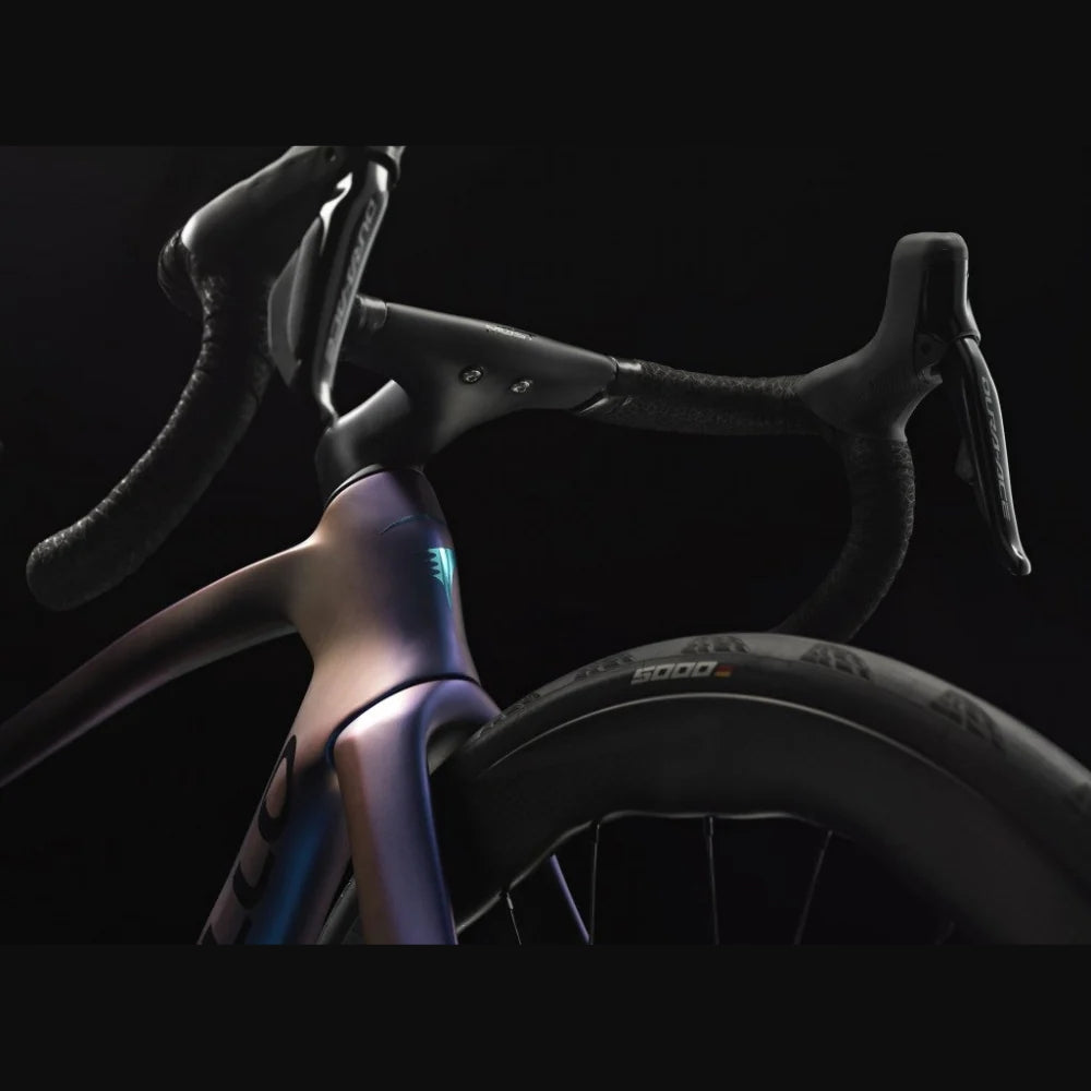 Pinarello New Dogma F Dura Ace Di2 2025 DT Swiss ARC 1400