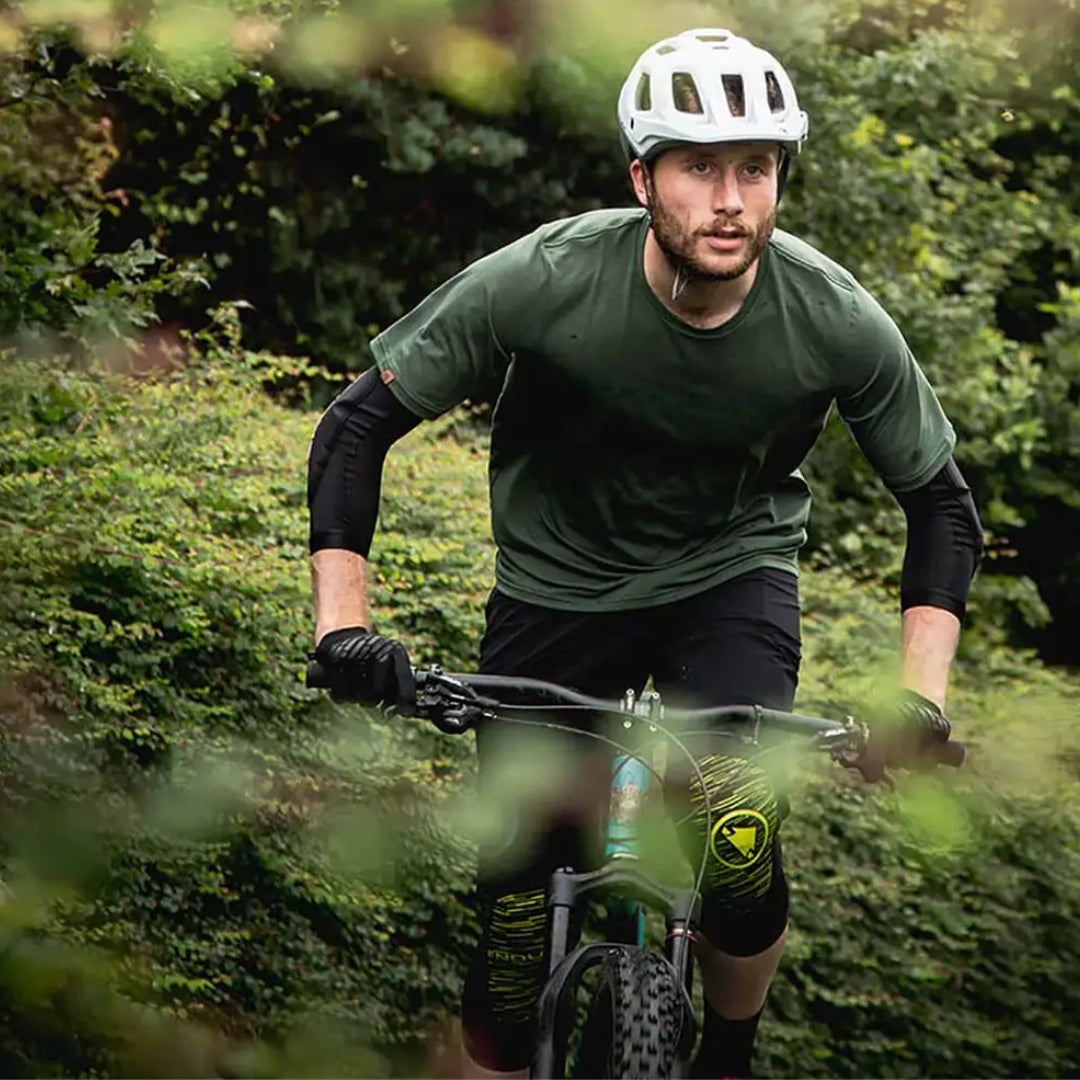 SingleTrack Lite Ellbogenschutz II - Schwarz