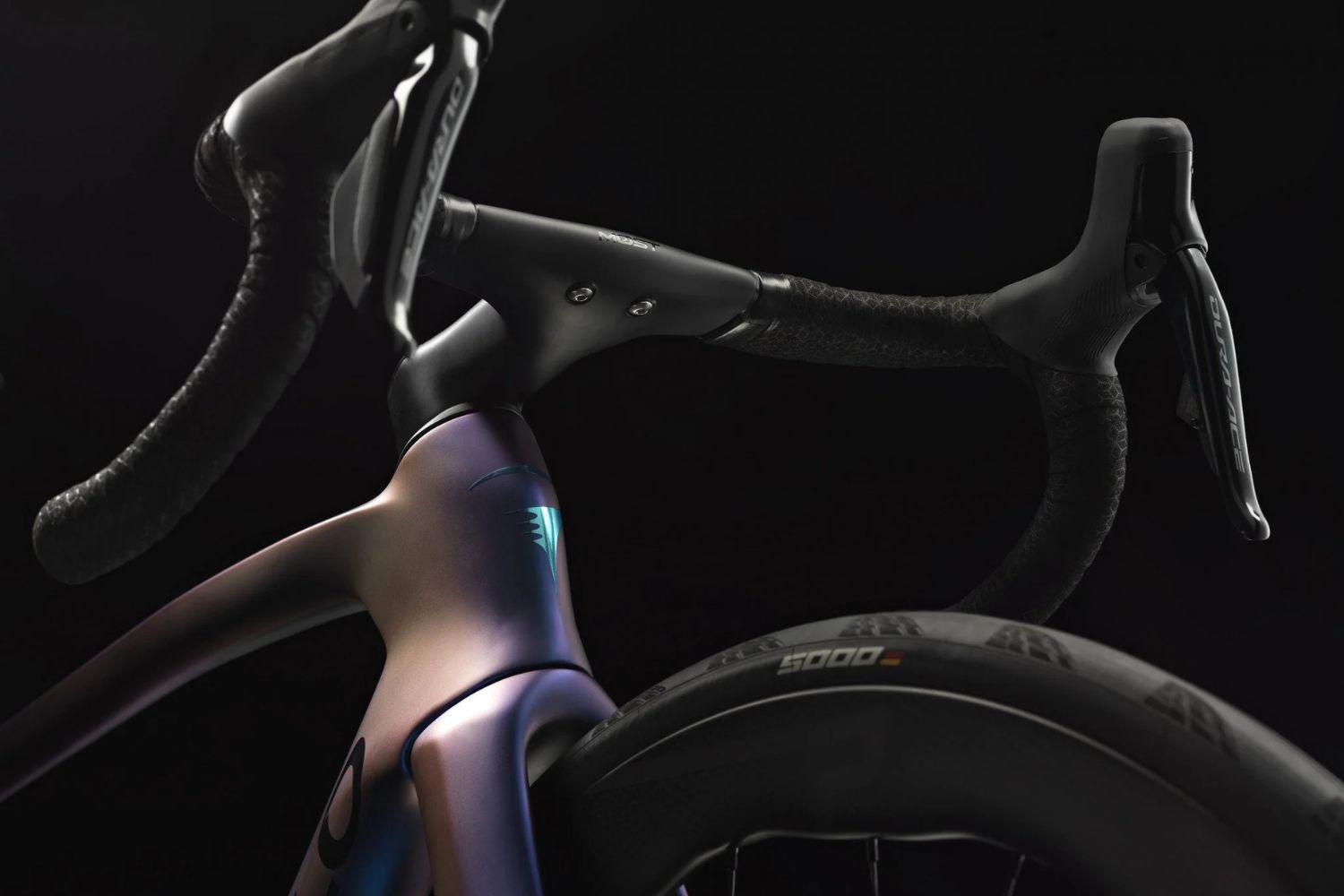 Pinarello Dogma F Dura Ace Di2 2025: The Pinnacle of Speed and Precision