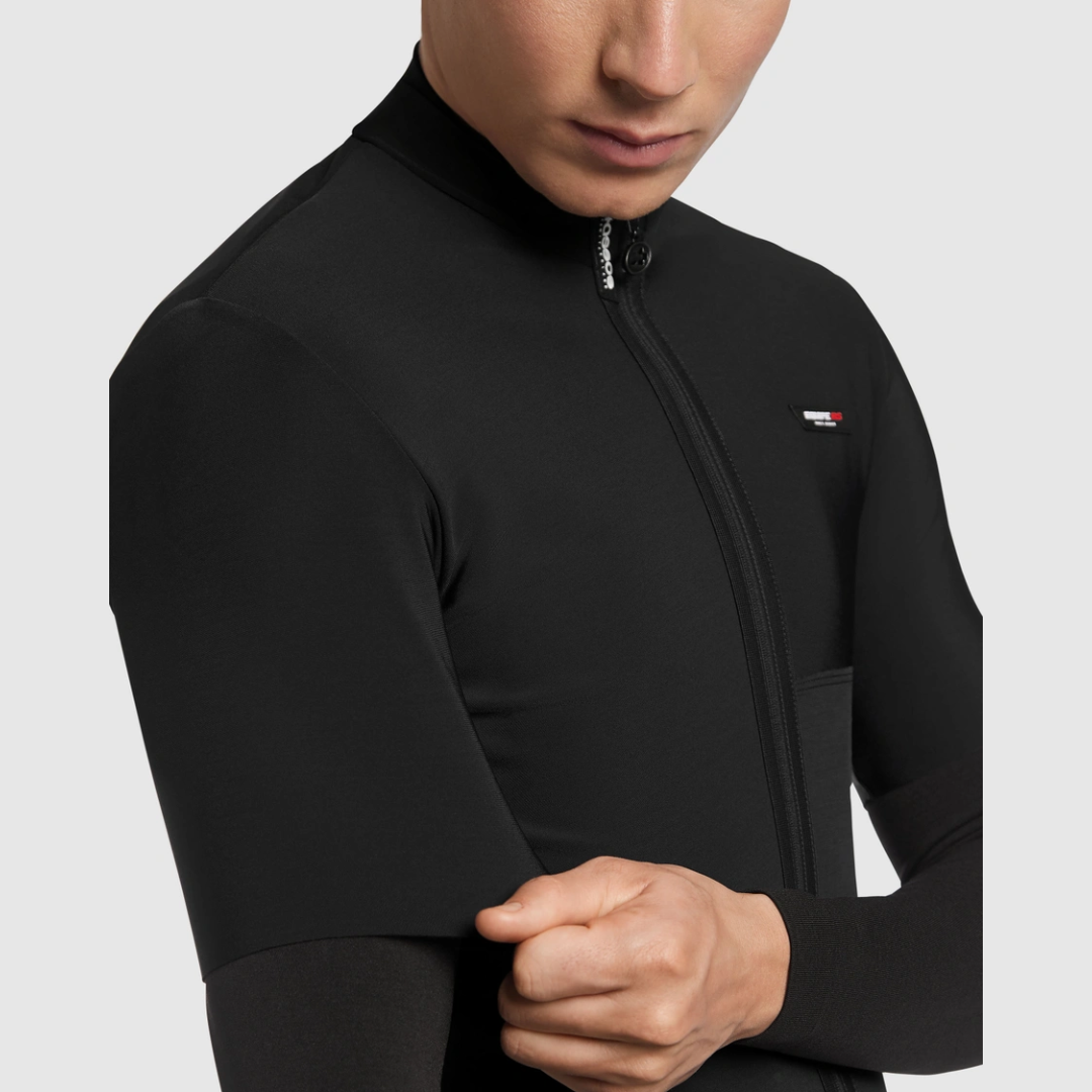 ASSOS EQUIPE RS Winter SS Mid Layer blackSeries