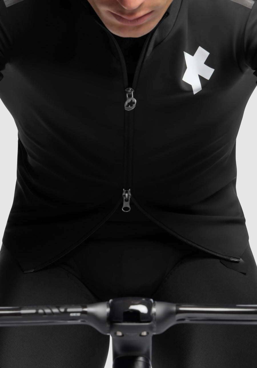 ASSOS EQUIPE RS Thermo Rain Jacket S11