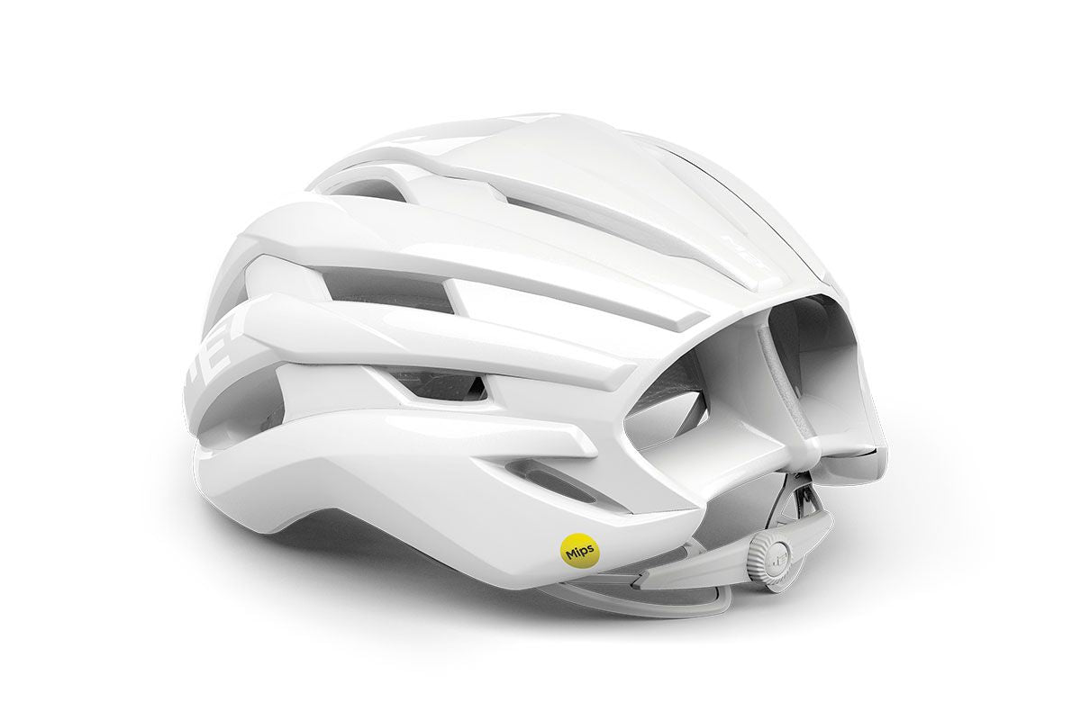Casco MET Trenta Mips